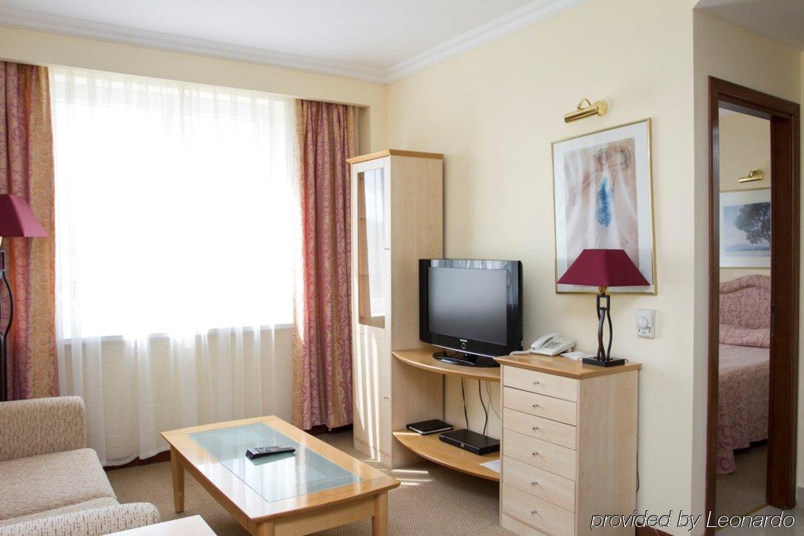 Chagala Atyrau Hotel المظهر الخارجي الصورة
