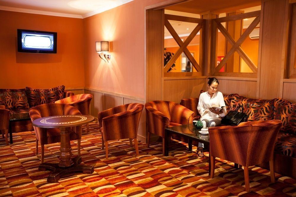 Chagala Atyrau Hotel المظهر الخارجي الصورة